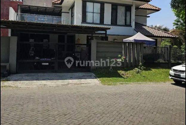 Sewa Rumah Mewah Graha Famili Surabaya Barat Siap Huni 1