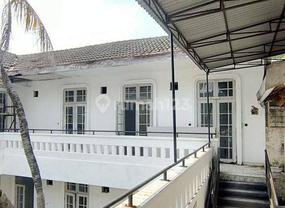 Murah Rumah Menteng Jakpus Strategis Jalan Raya 2