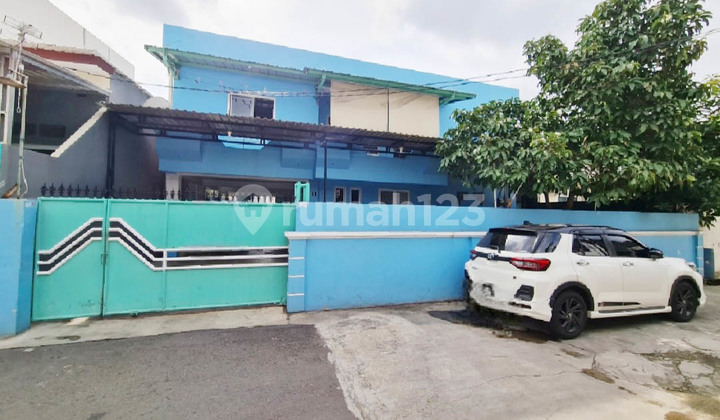 Rumah 2 Lt ex konveksi di Jl Murai, Cengkareng Luas 750m2