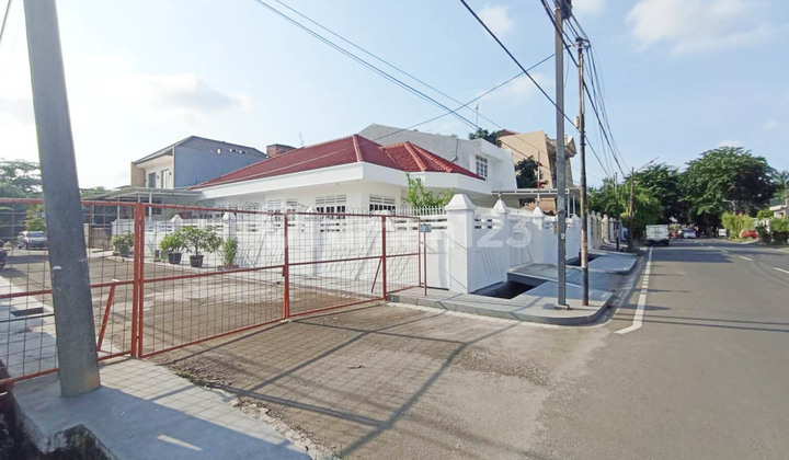 Rumah 1.5 Lantai di Jalam Raya Citra Garden, Kalideres