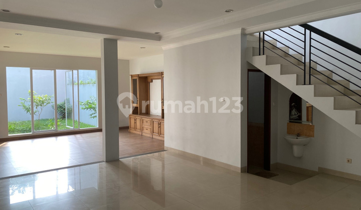 Rumah Tinggal Mekar Wangi 2