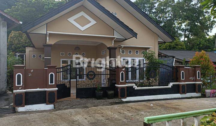 RUMAH DENGAN LUAS TANAH BESAR HARGA MURAH DI PERUMAHAN KORPRI LOKASI AMAN DAN NYAMAN 1