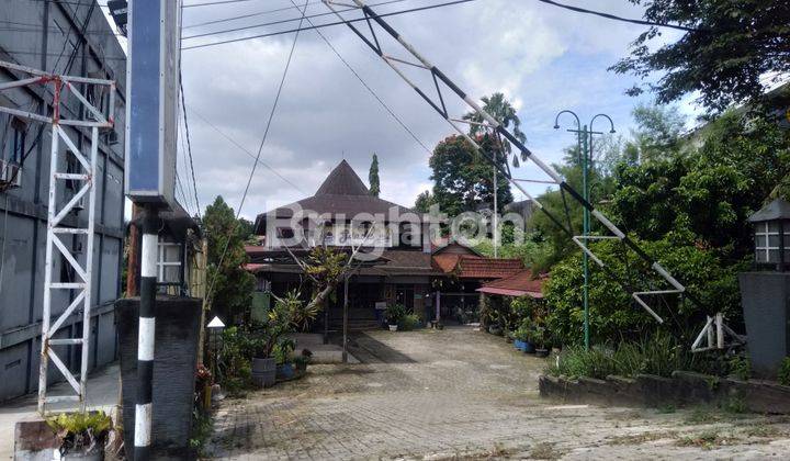 BANGUNAN RUMAH MAKAN PINGGIR JALAN MT HARYONO 2