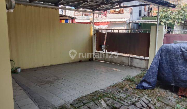 Rumah Lokasi Strategis di Daerah Pancoran, Jakarta Selatan 2