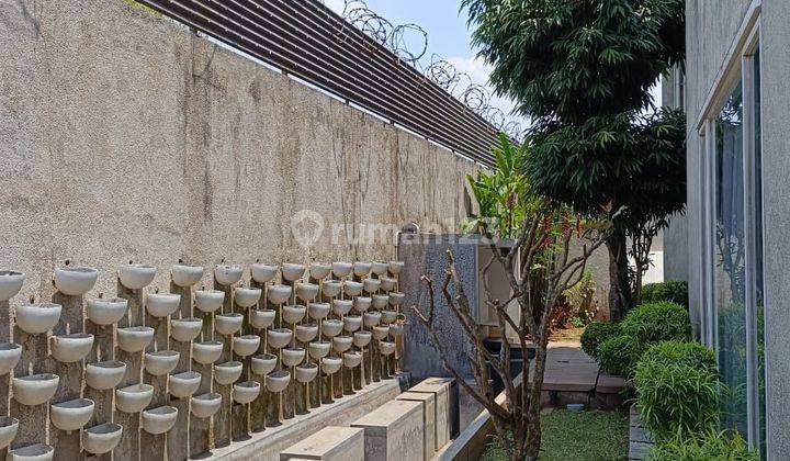 Rumah cantik di Taman Himalaya Lippo Karawaci Tangerang 2