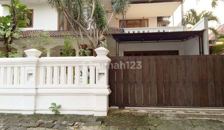 Rumah Bagus Di Jl Surabaya Menteng, Jakarta Pusat 1