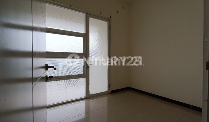 Rumah Cantik Di Sommerville TKI V 2