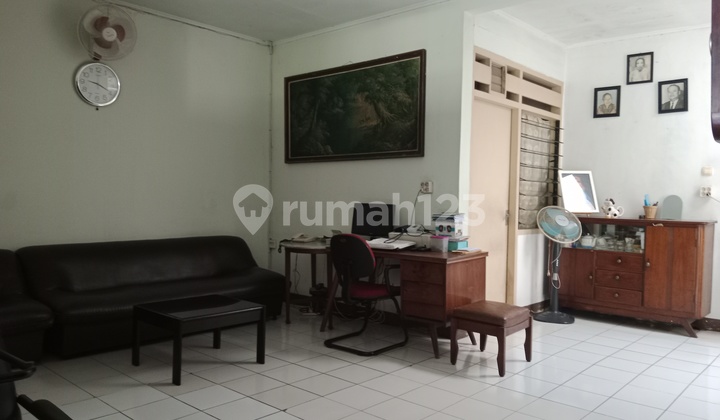 Rumah Terawat Bebas Banjir Di Dian Permai Bandung Kota Rumah Terawat Bebas Banjir Di Dian Permai Bandung Kota