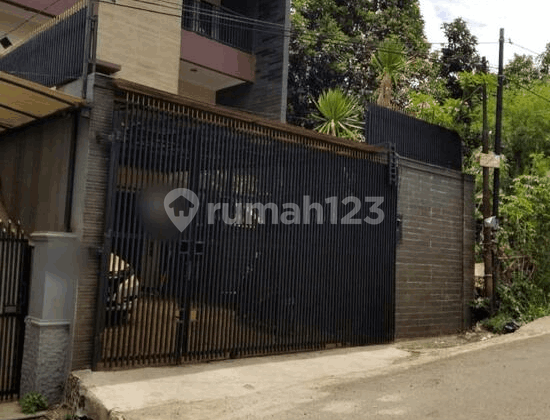 Rumah Mewah Siap Tinggal Di Setramurni Dekat Ke Tol Pasteur