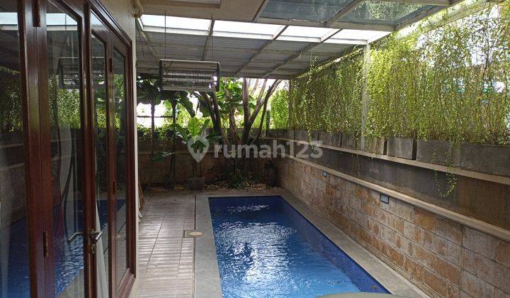 Town House Hook Di Pejaten Barat, 2 Lantai, Swimming Pool, 1