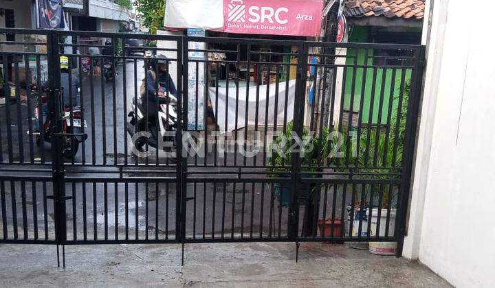 Terdekat Stasiun KA Pasar Minggu, Rumah 2 Lantai,  , AJB 2