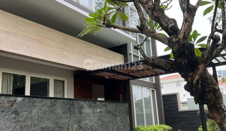 Rumah mewah dan cantik di BPR Lippo Karawaci Tangerang 2