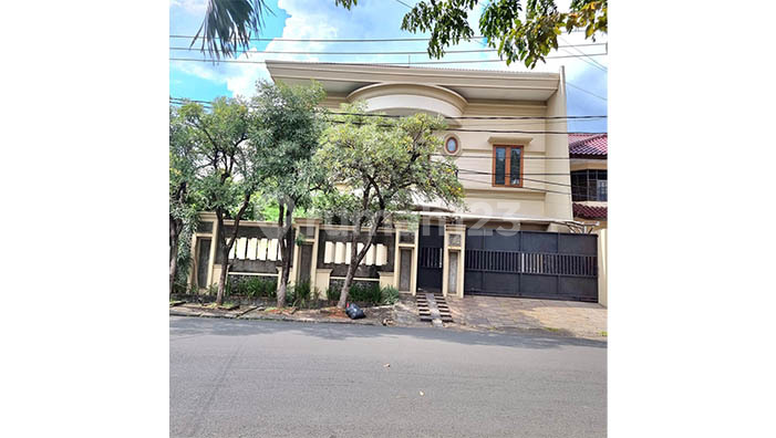 Rumah 2,5 Lt Hoek di boulevard Citra Garden, Kalideres Rumah 2,5 Lt Hoek di boulevard Citra Garden, Kalideres