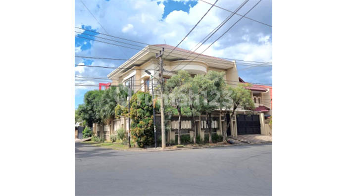 Rumah 2,5 Lt  Hoek di boulevard Citra Garden, Kalideres 2