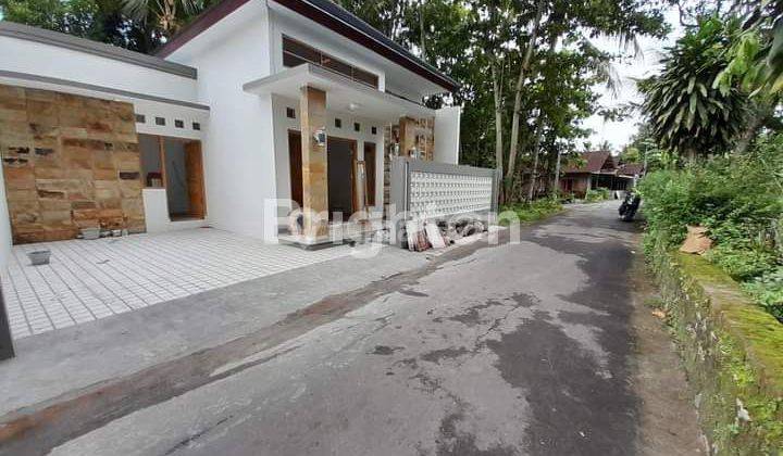 JUAL CEPAT RUMAH SELATAN PASAR GODEAN, JALAN GODEAN 2