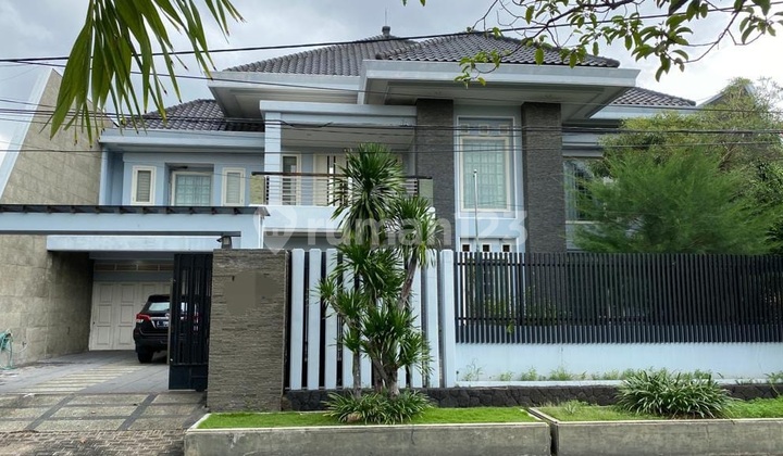 Rumah Siap Huni di Klampis Anom B.U. (EL)