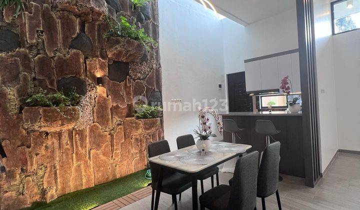 Rumah Cantik Siap Huni dengan Design Modern @Pamulang 2