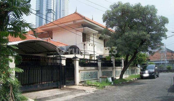 Rumah di Jemur Andayani Surabaya Selatan, Strategis Hook/Pojokan, Cocok untuk rumah tinggal/kantor - NH - Rumah di Jemur Andayani Surabaya Selatan, Strategis Hook/Pojokan, Cocok untuk rumah tinggal/kantor - NH -