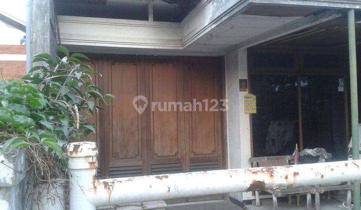 RUMAH HARGA DIBAWAH NJOP !!! TAMAN SAKURA 2