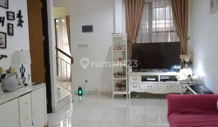 Rumah Cantik Siap Huni dan Lokasi Strategis di Pondok Ranji 2