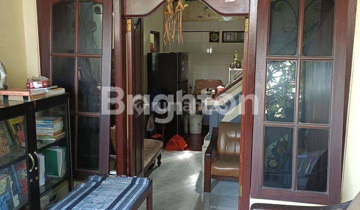 RUMAH 2 LANTAI DI TENGAH KOTA DENPASAR TIMUR 2