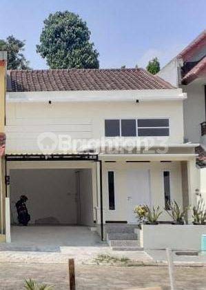 RUMAH CANTIK TERAWAT SIAP HUNI LOKASI STRATEGIS 1