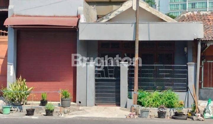 RUMAH 1LT KOMERSIL AREA RAYA DINOYO SIAP PAKAI, DEKAT WM,POLISI ISTIMEWA, RAYA DARMO. 1