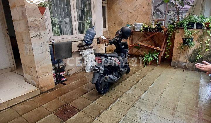 Rumah Dijual Cepat Di Sektor 6 Bintaro Jaya Tangerang Selatan 2