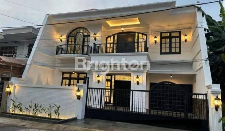 RUMAH MEWAH KOLONIAL MODERN DI MANYAR KERTOADI 1