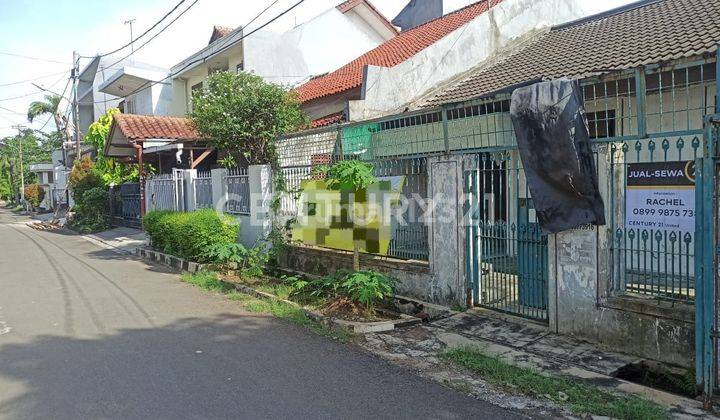 Rumah Tua Lokasi Strategis Di Kayu Putih Timur S7321 1