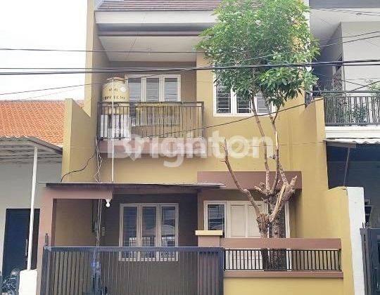 RUMAH 2LT MINIMALIS AREA PUCANG NGAGEL 1