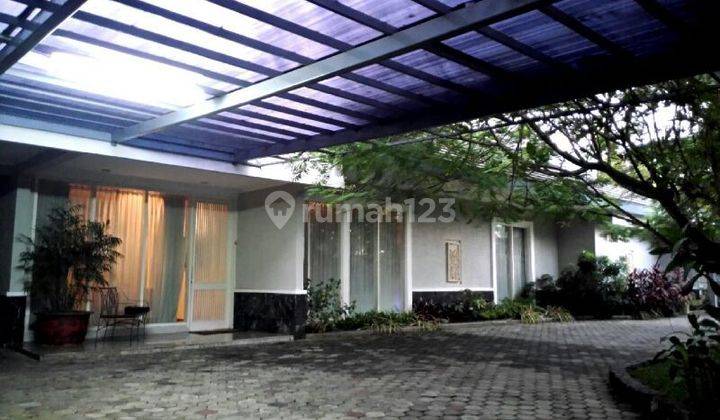 A Very Beautiful Exotic Private Residential Near Kemang Area 2