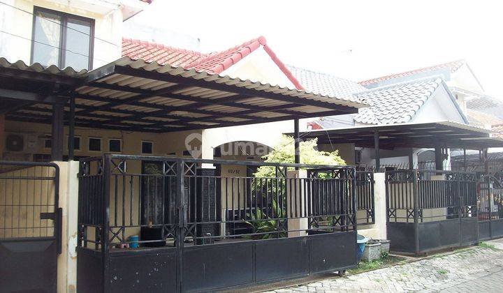 Rumah di Babatan Pratama Surabaya Barat, Bagus + Terawat, 1.5 Lantai, Hadap Selatan 1