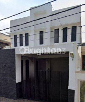 Rumah cantik 2lantai siap huni di kebayoran lama, Jakarta Selatan 2