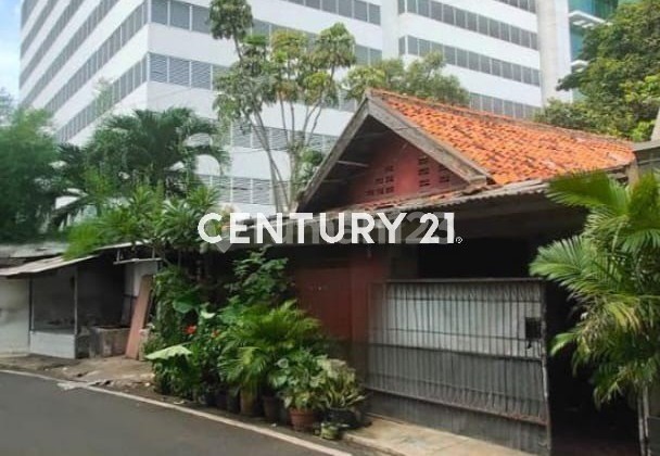 Cheap Old House in Rawasari Cempaka Putih Cheap Old House in Rawasari Cempaka Putih
