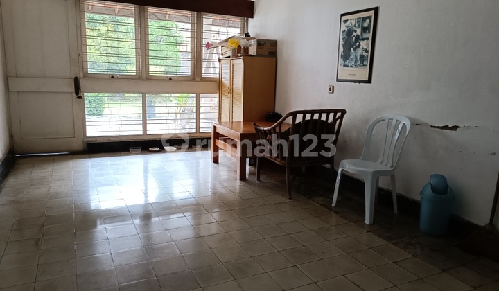 Rumah Lama  Di Rancabentang