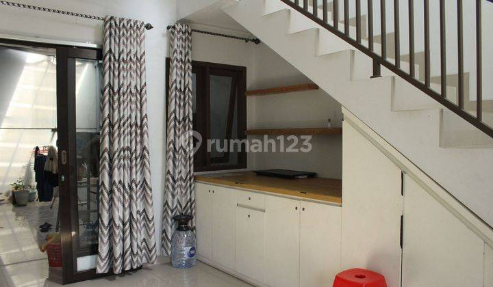 Rumah Dekat The Park Sawangan, Depok SHM 2 Lantai Harga Nego J13573 2