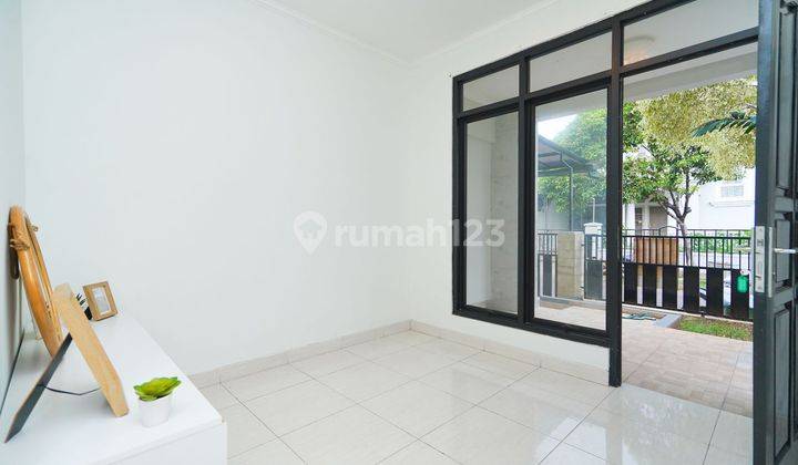 Rumah Siap Huni 2 Lantai Shm Dekat The Breeze Bsd City Harga Nego J18689 2