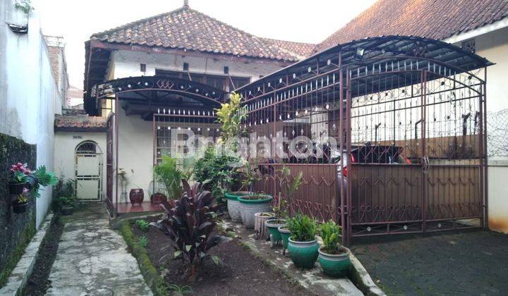 Rumah Antik & Heritage A class Main Road Gatot Subroto daerah pusat bisnis  1