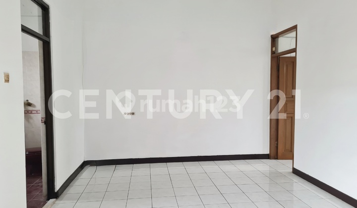 Rumah Rapi Siap Huni 4 Kamar Di Taman Kopo Indah TKI Bandung 2