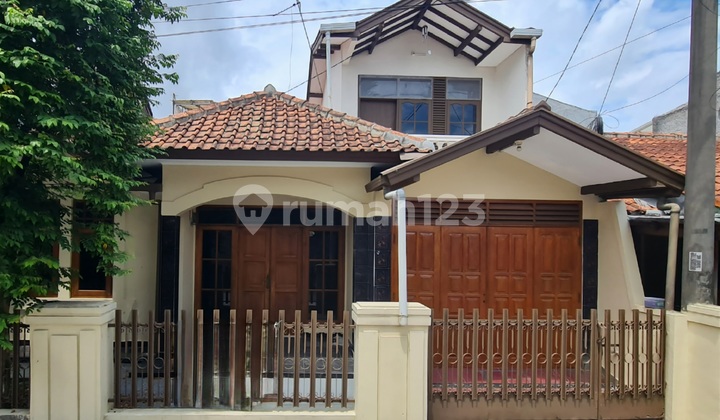 Rumah Bagus 5BR Siap Huni Di Taman Kopo Indah Bandung Rumah Bagus 5BR Siap Huni Di Taman Kopo Indah Bandung