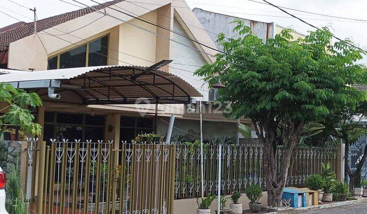 Rumah di Manyar Kertoadi Surabaya Timur, Bagus + Terawat, Siap Huni 1