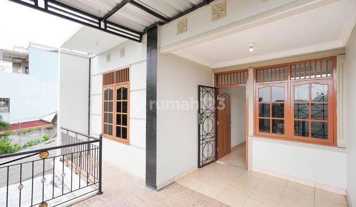 Rumah 2 Lantai SHM 10 Menit ke RS Satria Medika Harga Nego J18975 2