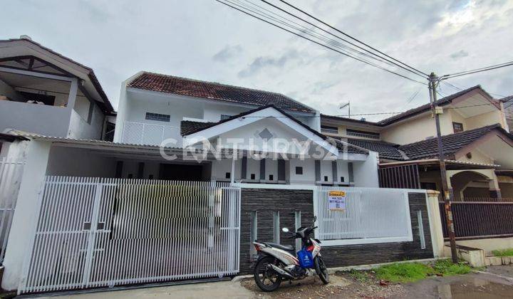 Rumah 2 Lantai Semi Furnish Di TKI 1 Blok H Kab. Bandung 1