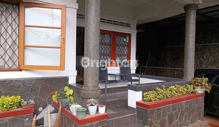 Rumah Artdeco siap huni jalan Lodaya Bandung 2