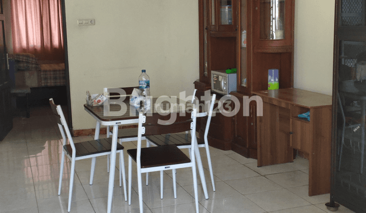 Rumah 2 Lantai Furnished Terawat Siap Huni Klampis Semolo Barat 1