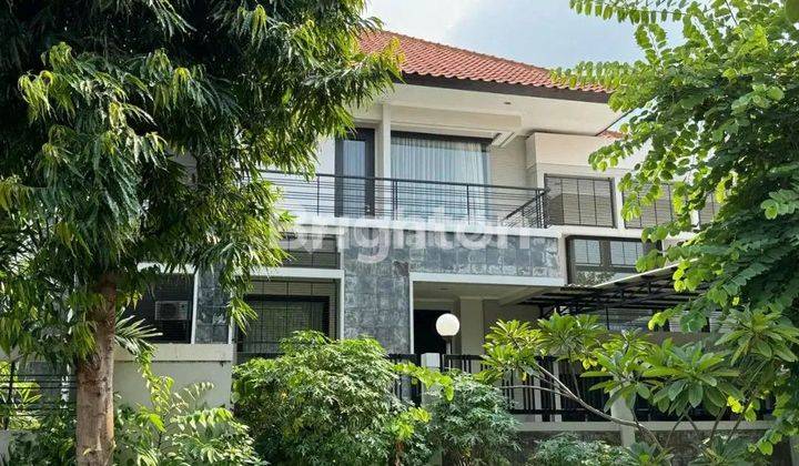 RUMAH DI GRAHA FAMILI ADA KOLAM RENANG 1