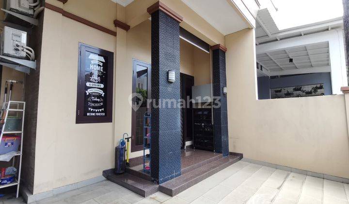 Rumah Banjar Wijaya 3 Lantai Lokasi Bagus 2