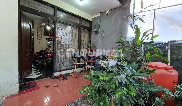 Rumah Dekat Taman Di Komplek Sukamenak Indah Kopo Bandung 2