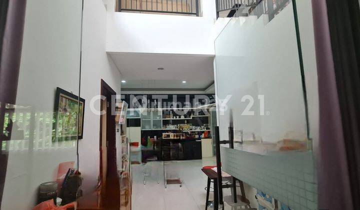 Rumah Asri 2,5 Lantai Di Versailles BSD 5422 2